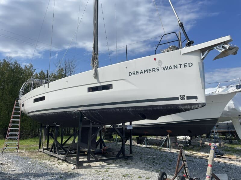 2022 Dufour 530 Ocean Version