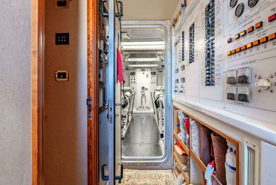 2003 Westport Cockpit Motor Yacht