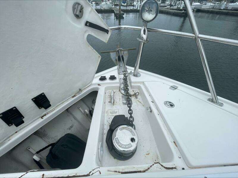 2007 Regal 3360 Window Express