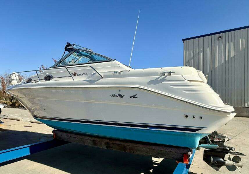 1997 Sea Ray 270 Sundancer