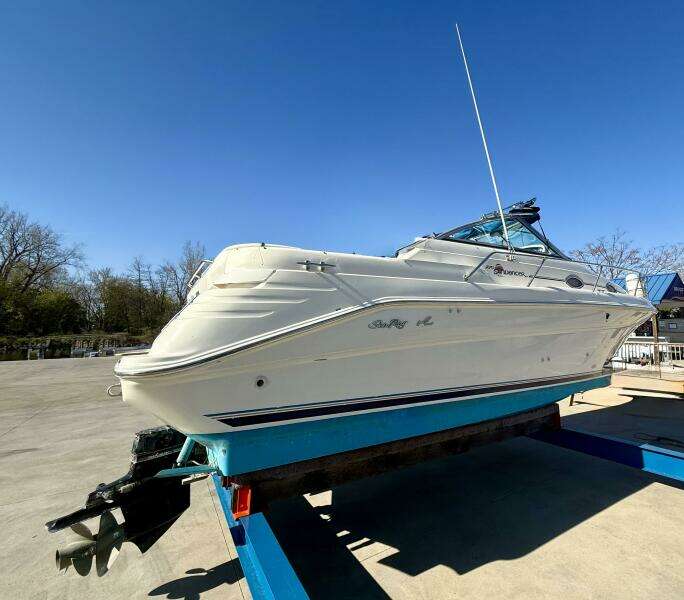 1997 Sea Ray 270 Sundancer
