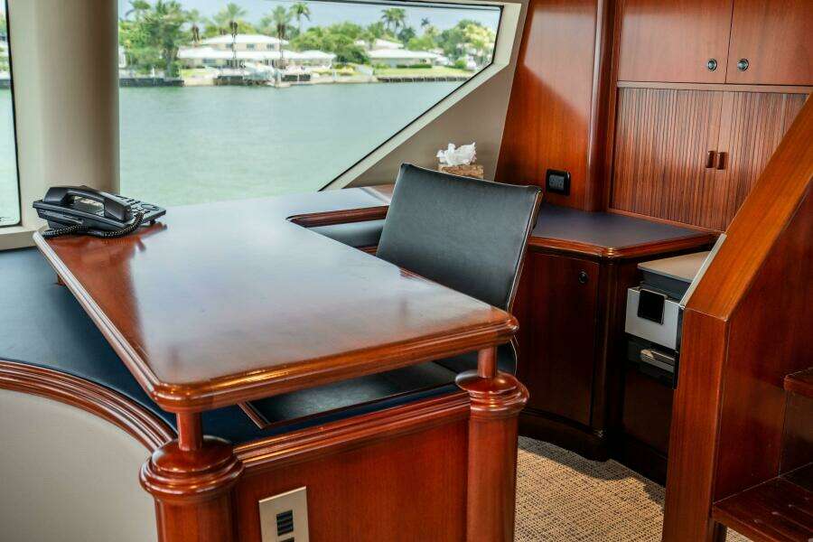 Pilothouse Office