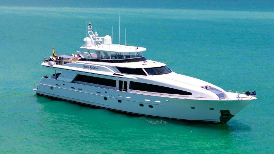 2004 Crescent Raised Pilothouse