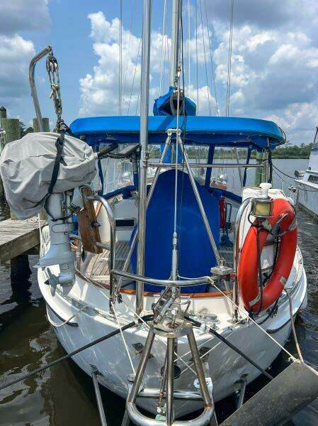 1986 Tayana Vancouver 42