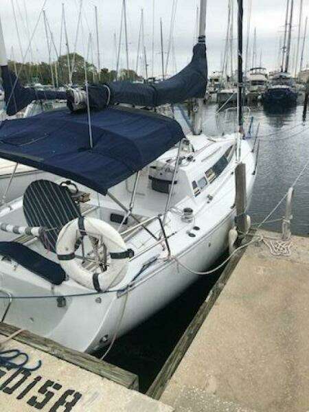 1988 Beneteau First 285