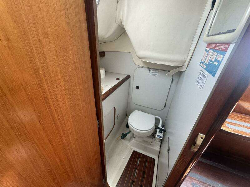 1988 Beneteau First 285