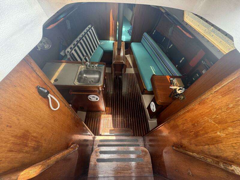 1988 Beneteau First 285