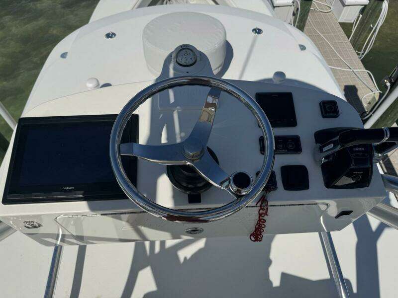 2014 SeaVee 390B Center Console