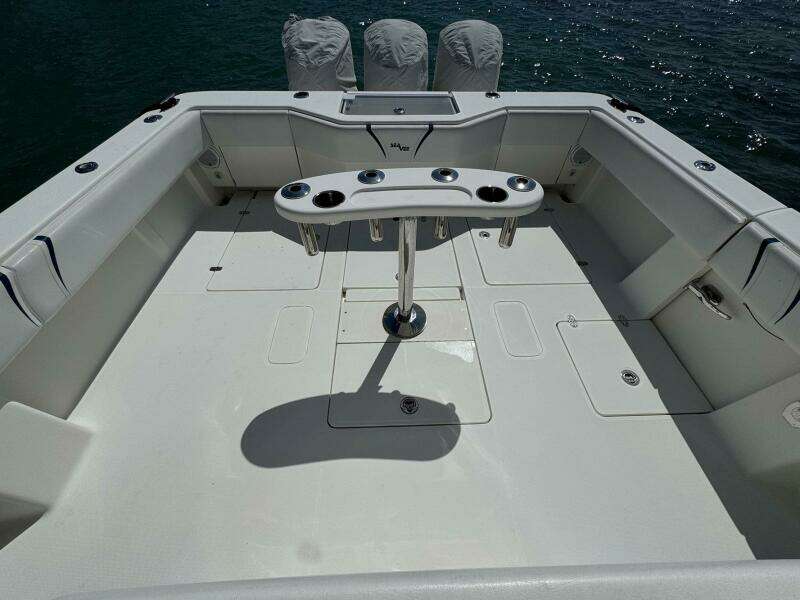2014 SeaVee 390B Center Console