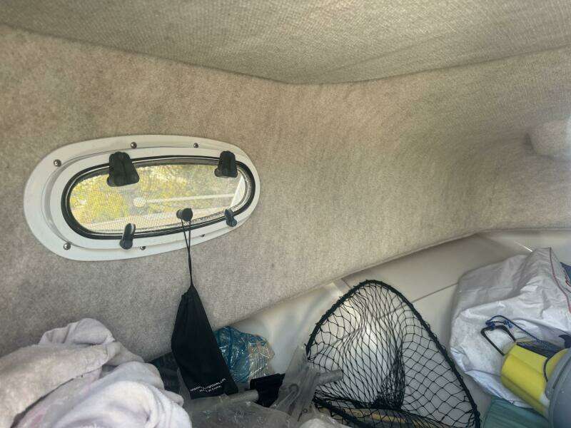 2004 Angler 220 Walkaround