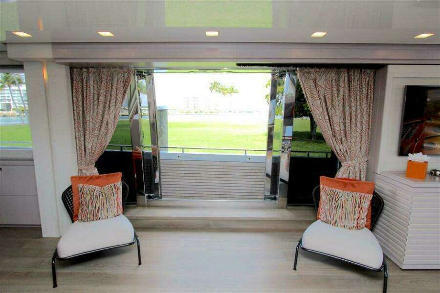 CHITOCHI 108' | 32m Custom Line 2016