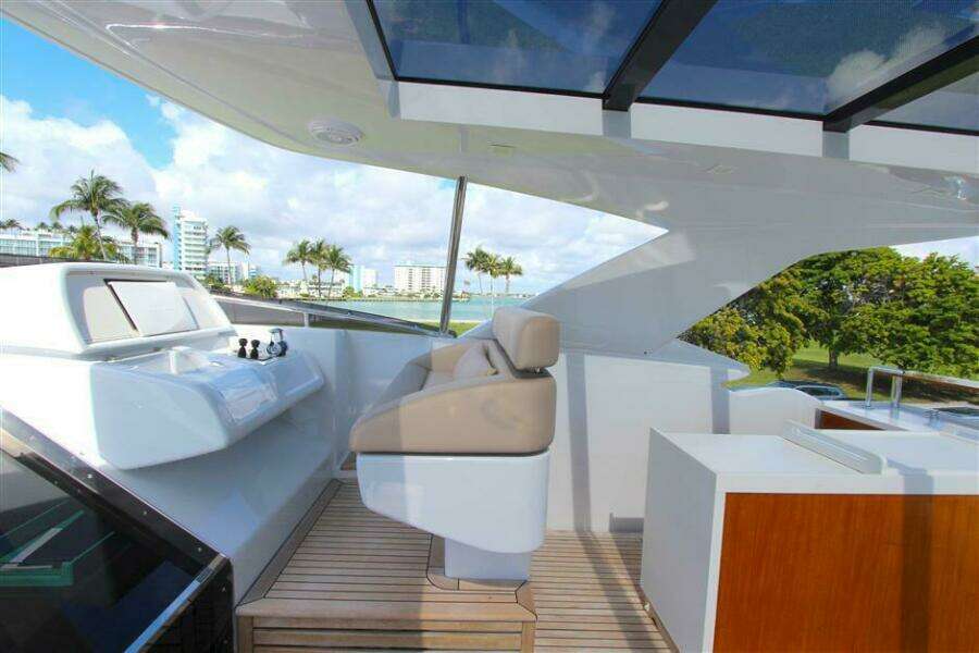 CHITOCHI 108' | 32m Custom Line 2016 