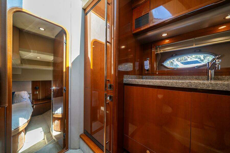 2008 Princess 58 Flybridge