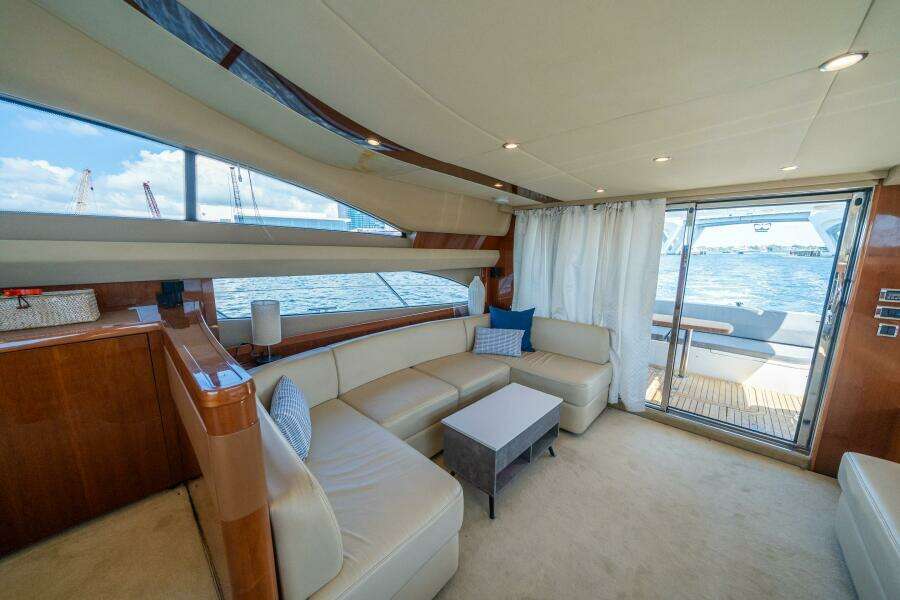 2008 Princess 58 Flybridge