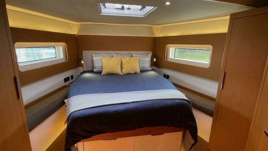 2020 Beneteau First 53 VIP forward island berth