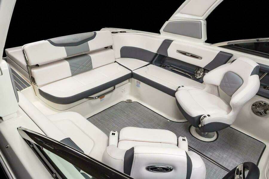 2019 Chaparral 257 SSX