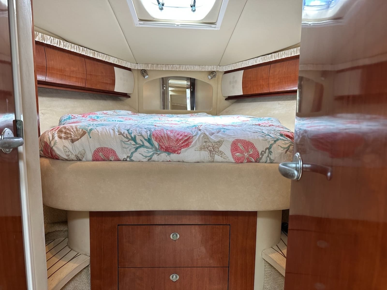 2004 Sea Ray 420 Sundancer