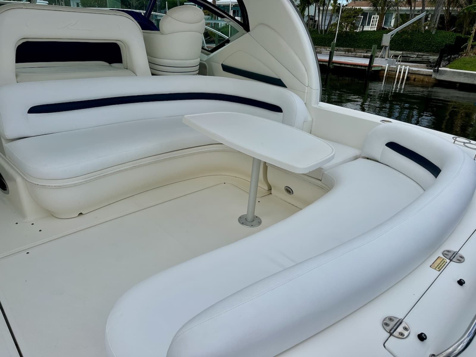 2004 Sea Ray 420 Sundancer