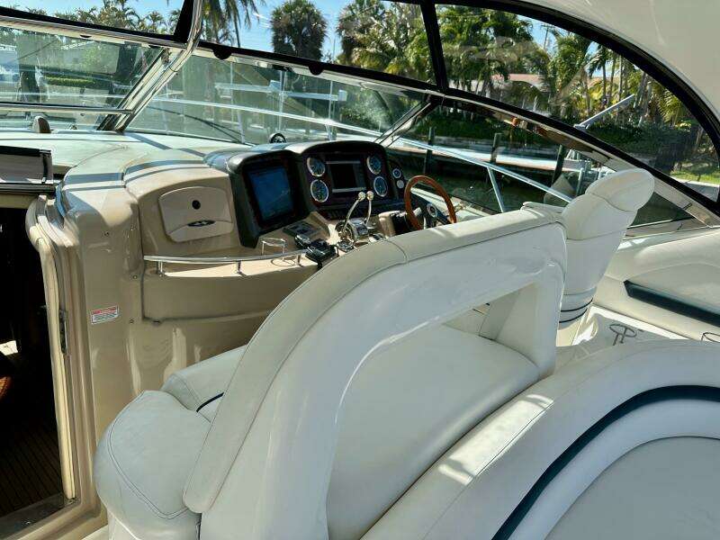 2004 Sea Ray 420 Sundancer