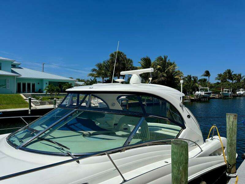 2004 Sea Ray 420 Sundancer