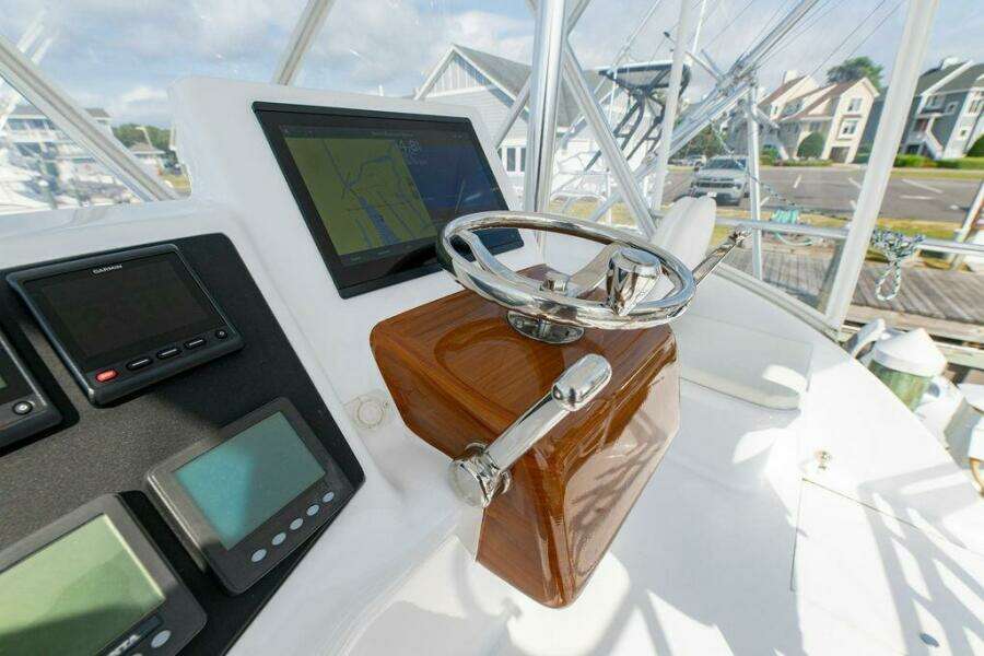 1984 Custom Carolina Scarborough