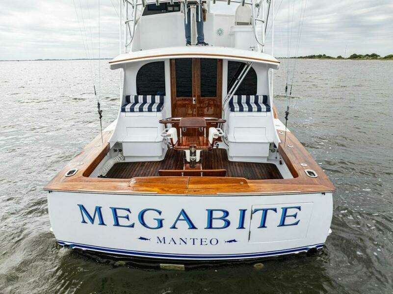 1984 Custom Carolina Scarborough