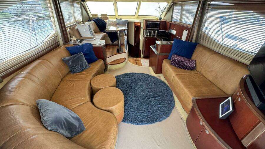 Salon Looking Forward