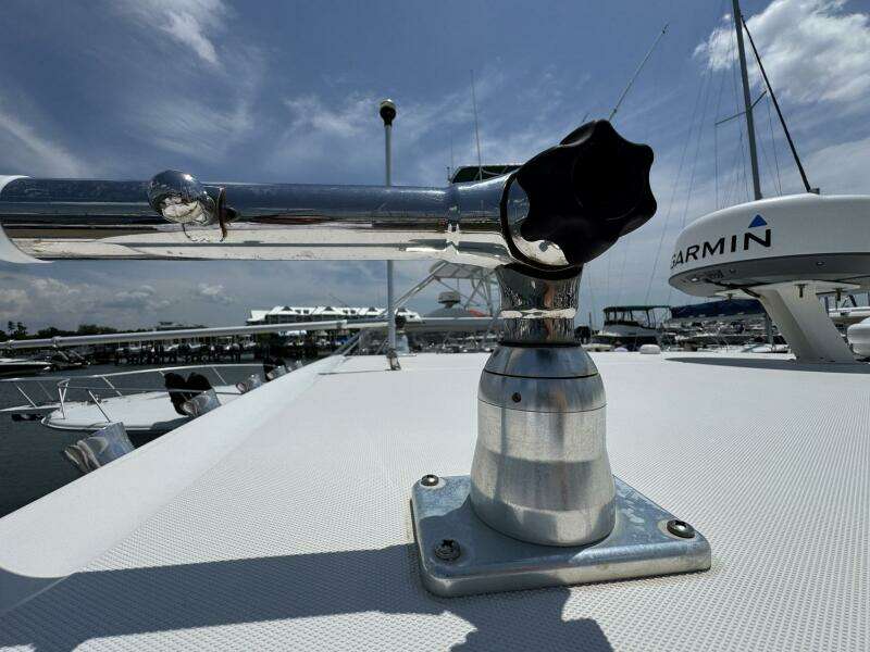 2011 Boston Whaler 305 Conquest