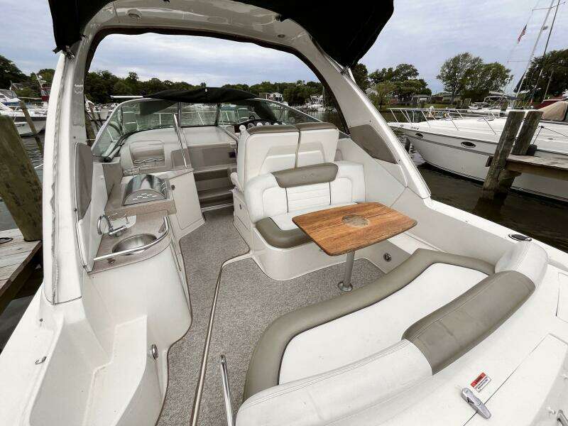 2007 Sea Ray 310 Sundancer