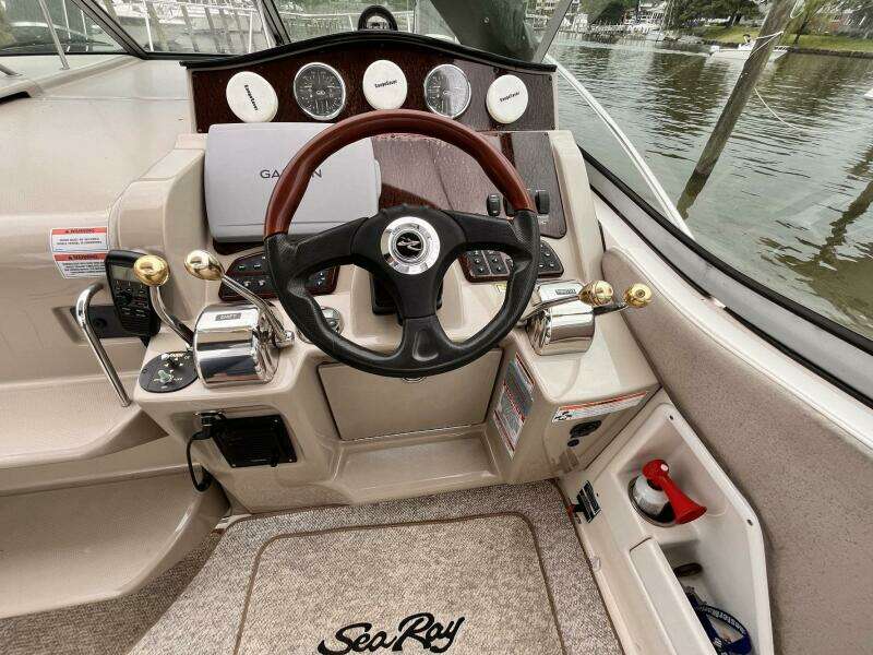2007 Sea Ray 310 Sundancer