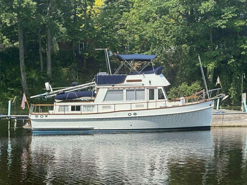 1978 Grand Banks 36  Classic