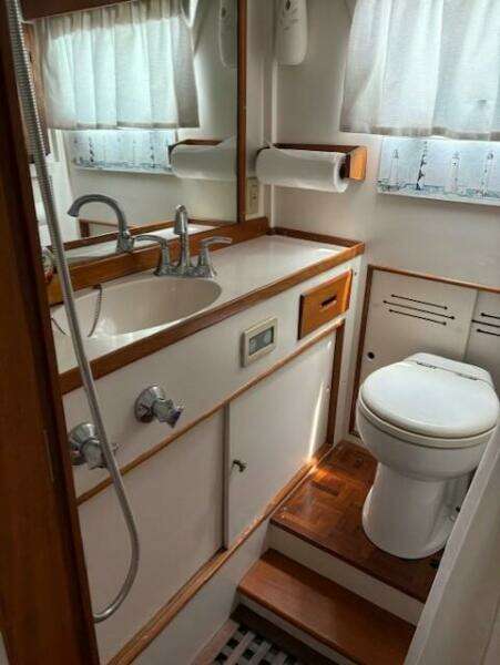 1978 Grand Banks 36  Classic