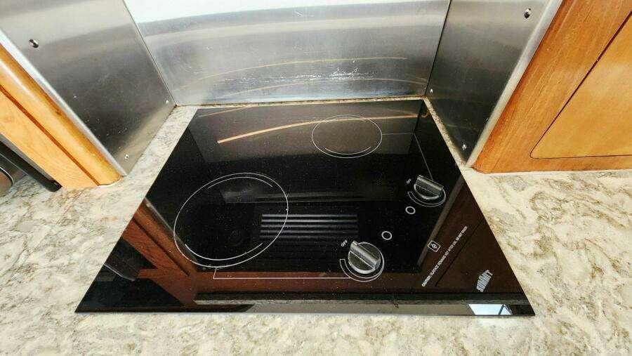 1999 Carver 530 Voyager Pilothouse