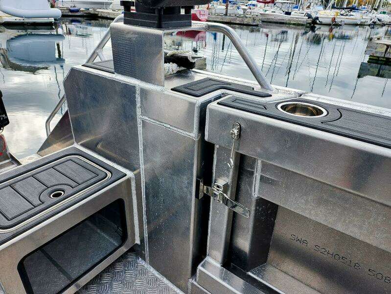 2024 Aluminum Cruiser Profisher 750