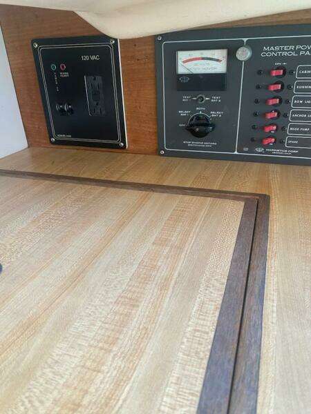 1982 Southern Cross 28