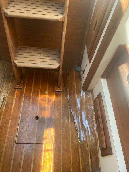 1982 Southern Cross 28