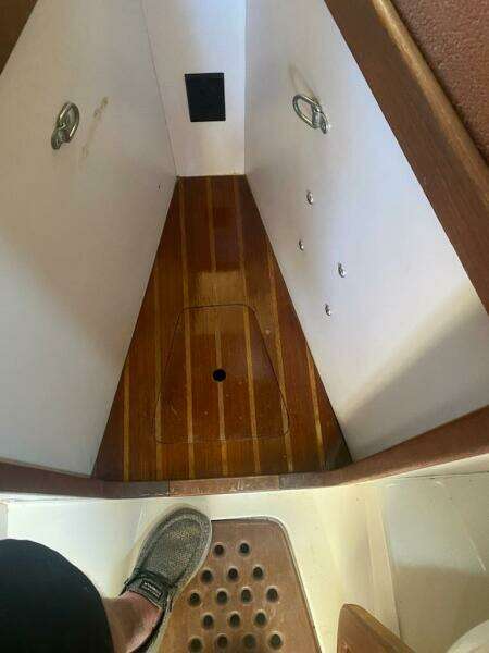 1982 Southern Cross 28