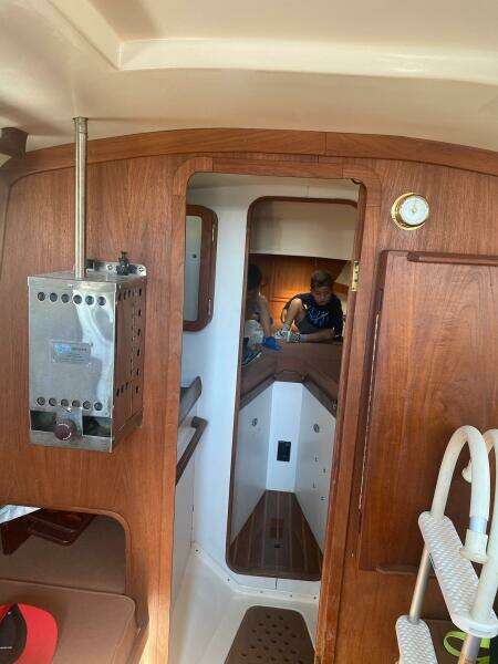 1982 Southern Cross 28