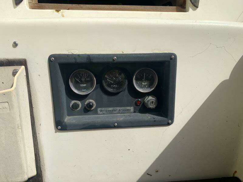 1982 Southern Cross 28