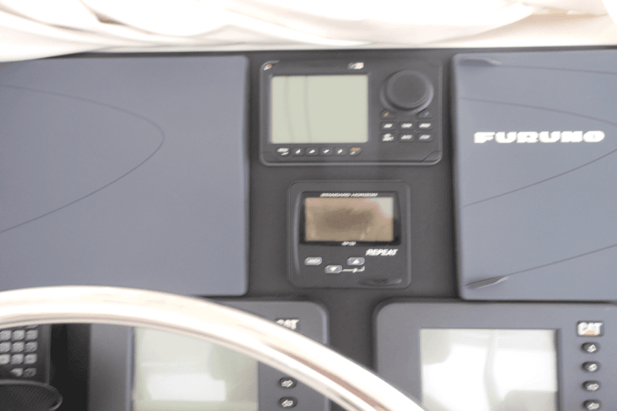 1996 Hatteras 54 CONVERTIBLE