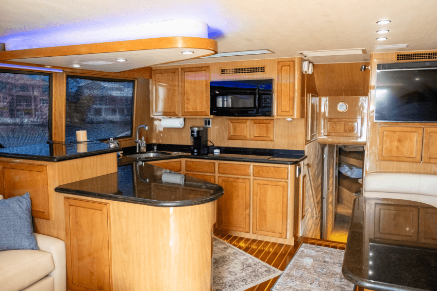 1996 Hatteras 54 CONVERTIBLE