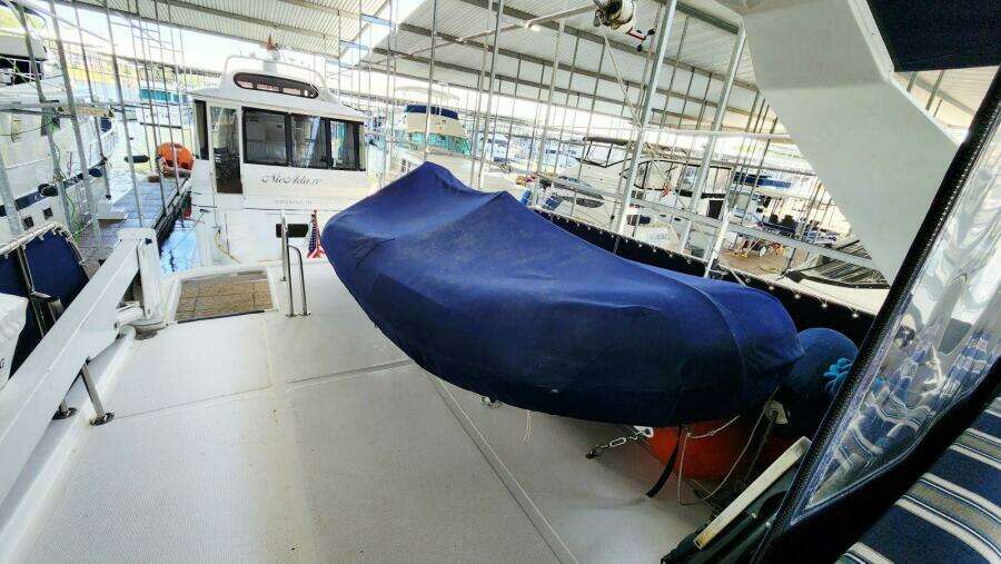 2000 Ocean Alexander 511 Classico