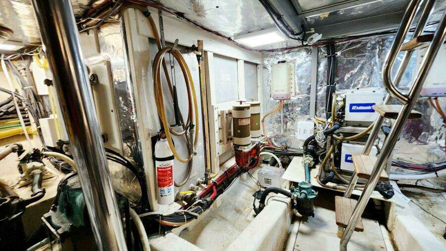 2000 Ocean Alexander 511 Classico