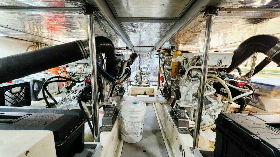 2000 Ocean Alexander 511 Classico