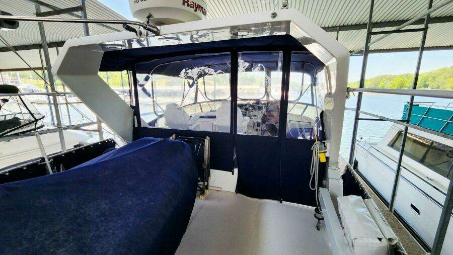 2000 Ocean Alexander 511 Classico