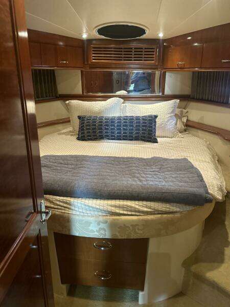 2003 Carver 466 Motor Yacht