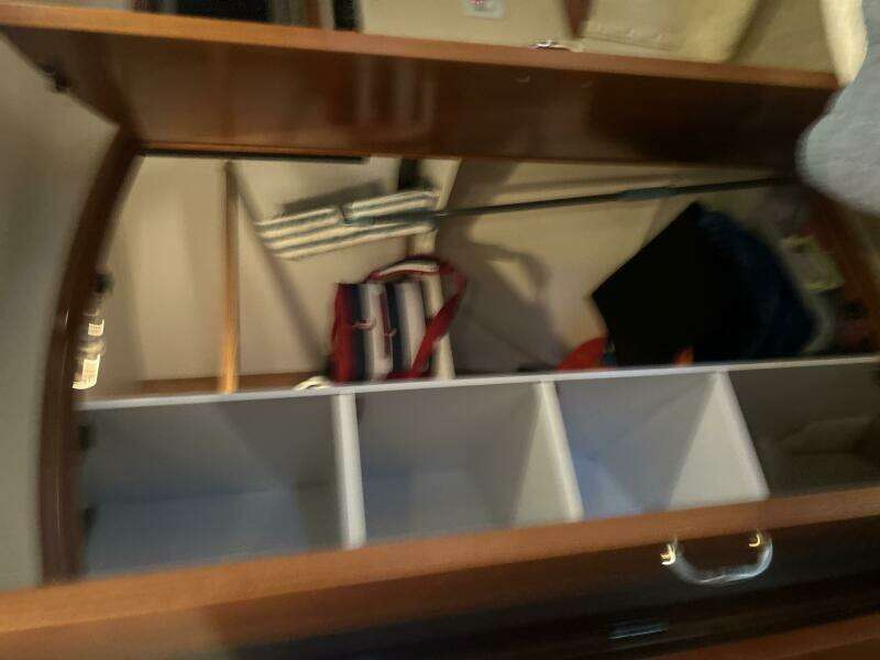 2003 Carver 466 Motor Yacht