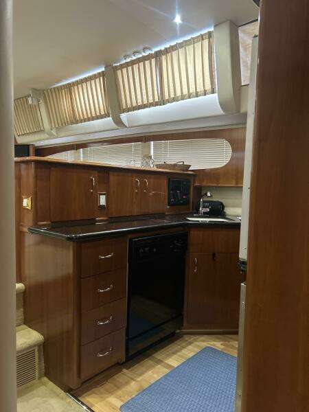 2003 Carver 466 Motor Yacht