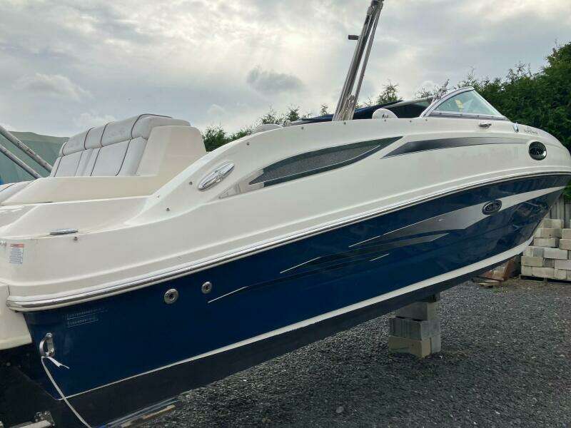 2010 Sea Ray 260 Sundeck