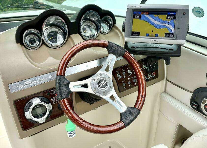 2010 Sea Ray 260 Sundeck